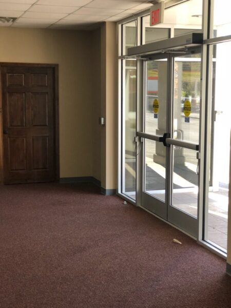 419-439 S Charles G Seivers Blvd, Clinton B&B Storage