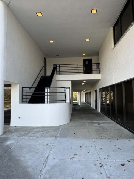 Creekside Plaza